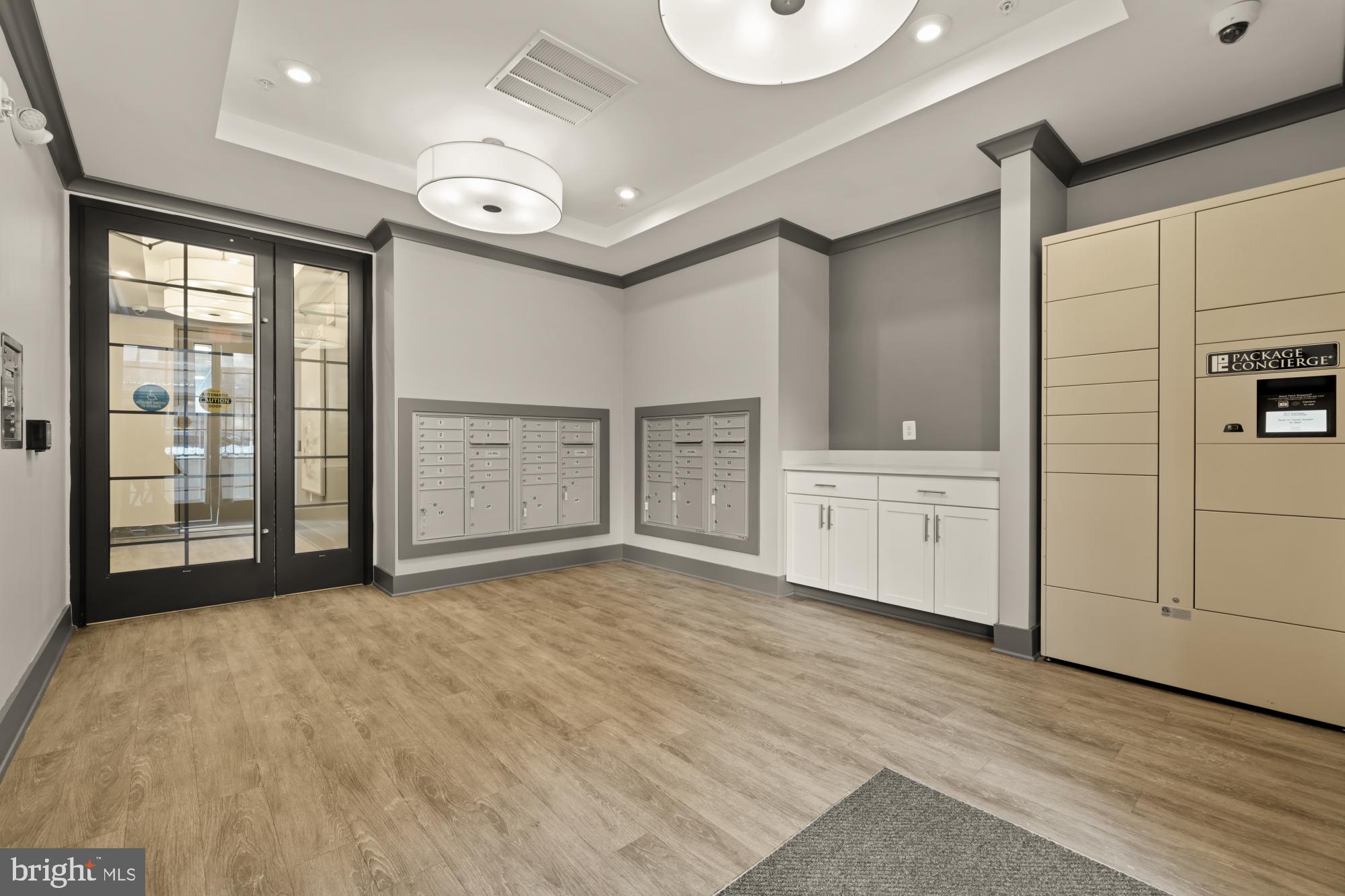 2320 Field Point Road, Unit 4304 Herndon, VA 20171 - Photo 3 of 43 a view of an empty room with window and cabinet