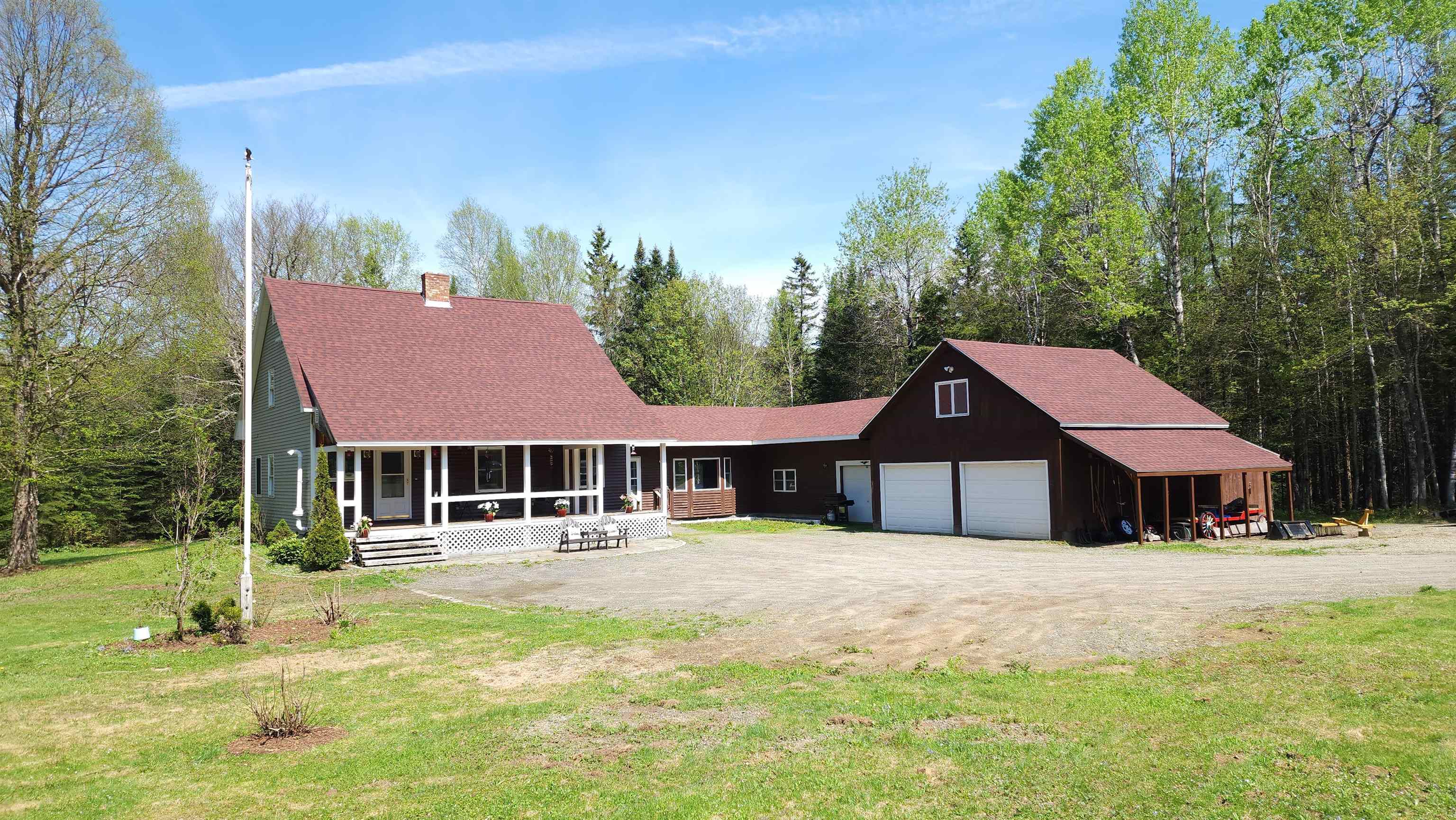 20 Moose Run Errol, NH 03579 - Photo 1 of 33