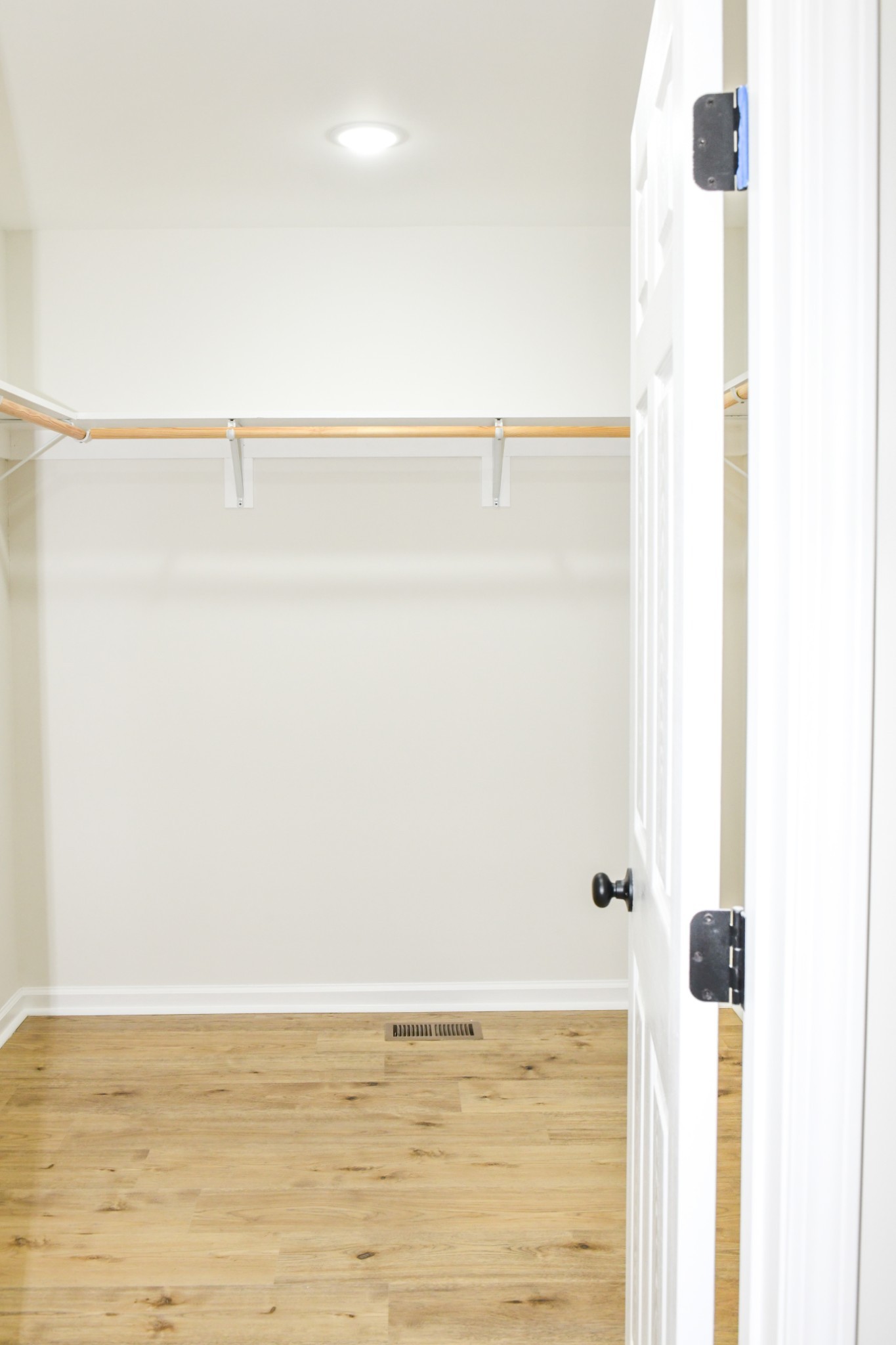 1199 Coleytown Road Lafayette, TN 37083 - Photo 16 of 23 a view of a room with an empty space