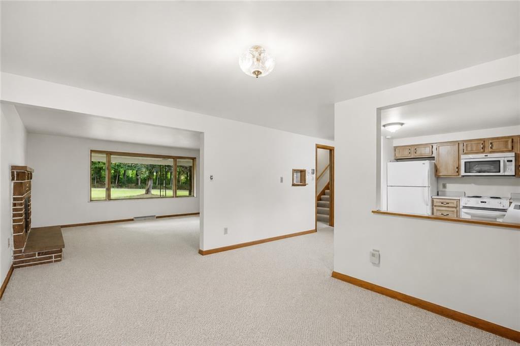 2065 Prospect Road Prospect, PA 16052 - Photo 11 of 49