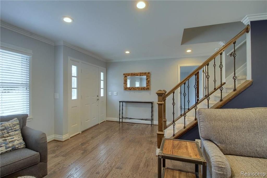 49758 Compass Point Drive Chesterfield, MI 48047 - Photo 5 of 31