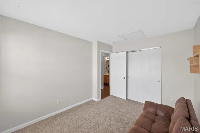 $170,000 | 801 Sugar Valley Court, Unit 5, St. Peters, MO 63376