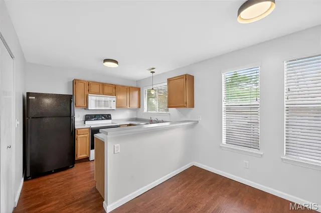 $170,000 | 801 Sugar Valley Court, Unit 5, St. Peters, MO 63376