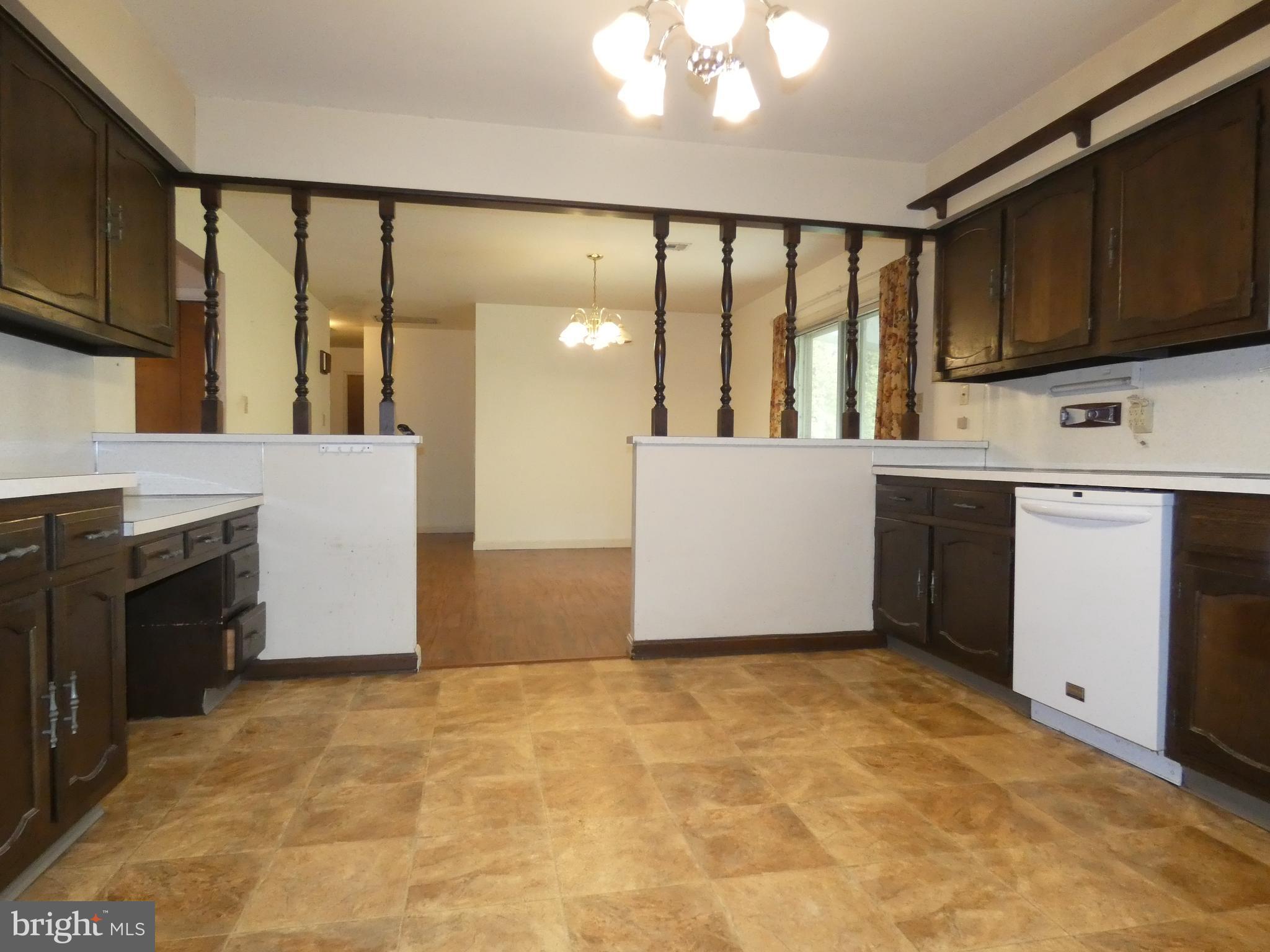 27 Heritage Road Akron, PA 17501 - Photo 11 of 28 V4