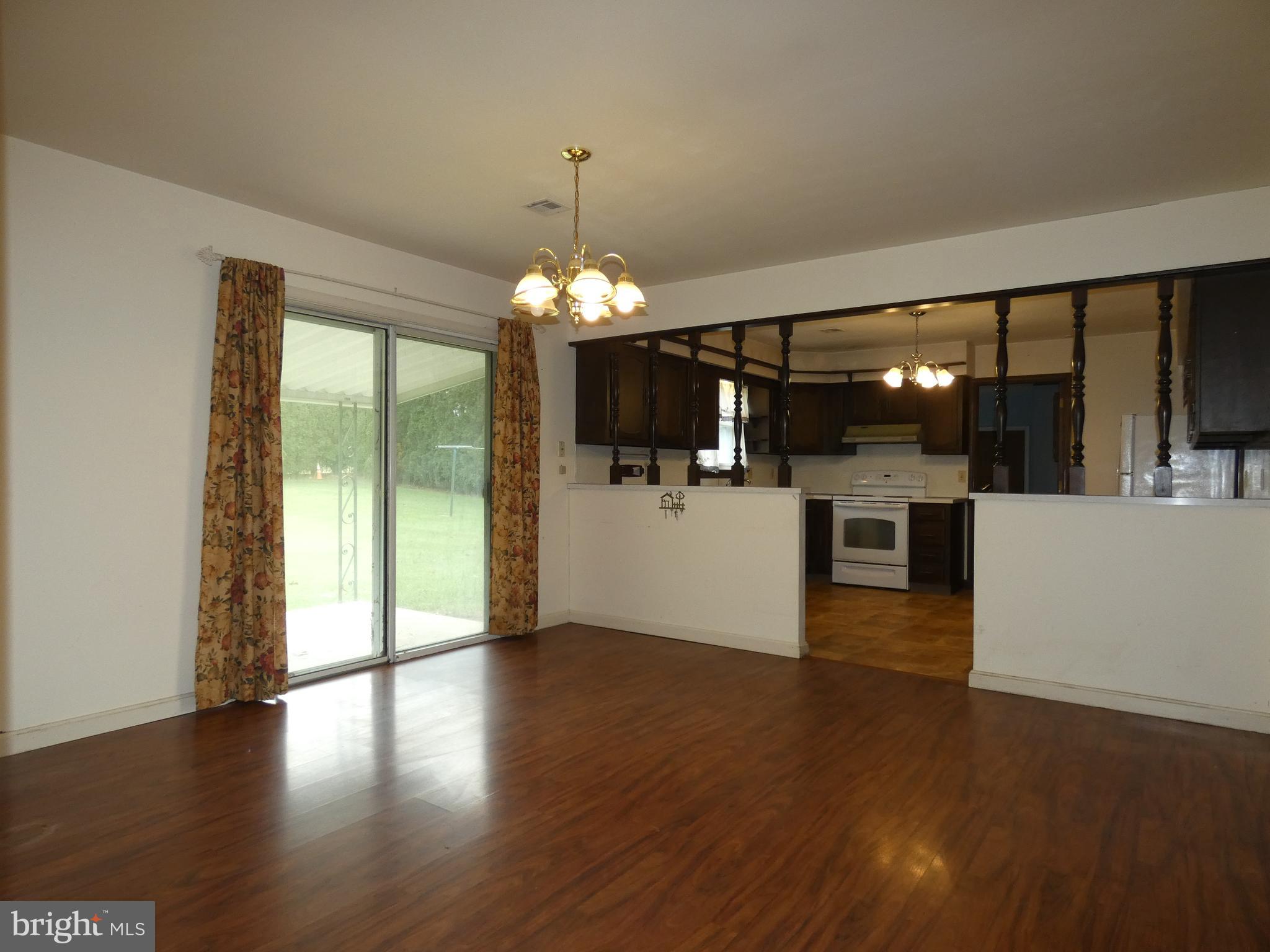 27 Heritage Road Akron, PA 17501 - Photo 13 of 28 Dining Room