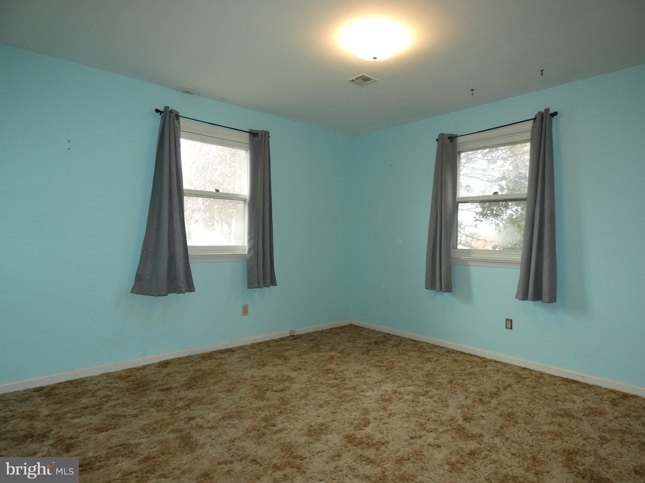 27 Heritage Road Akron, PA 17501 - Photo 17 of 28 Bedroom 2