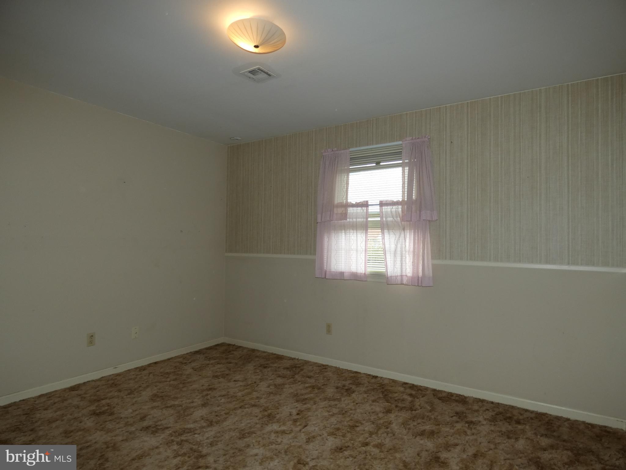 27 Heritage Road Akron, PA 17501 - Photo 19 of 28 Bedroom 3