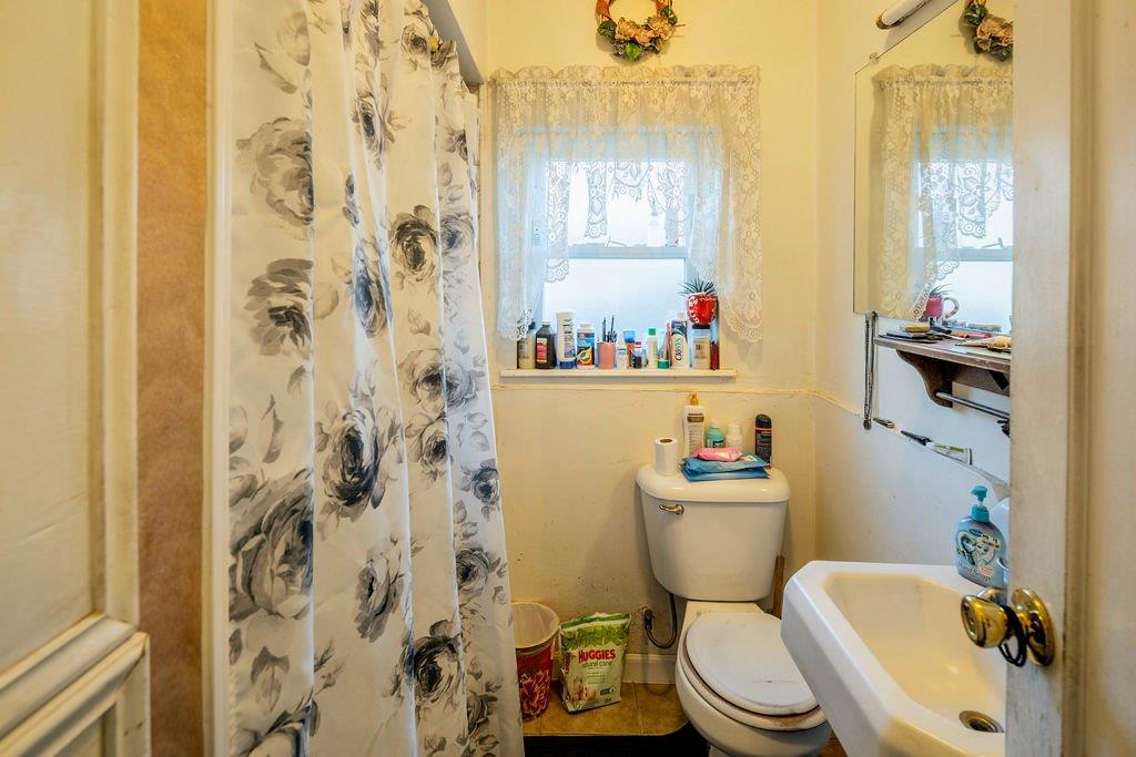 1556 East Duff Avenue Reedley, CA 93654 - Photo 8 of 8 Gallery Image 8