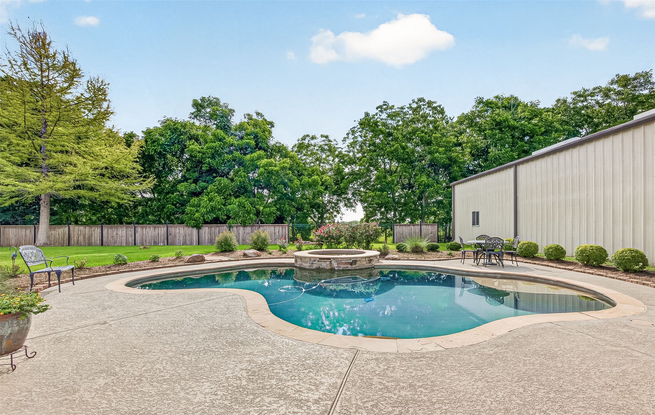 3326 River Bend Drive Rosenberg, TX 77471 - Photo 25 of 29 another view showcasing the pool/spa