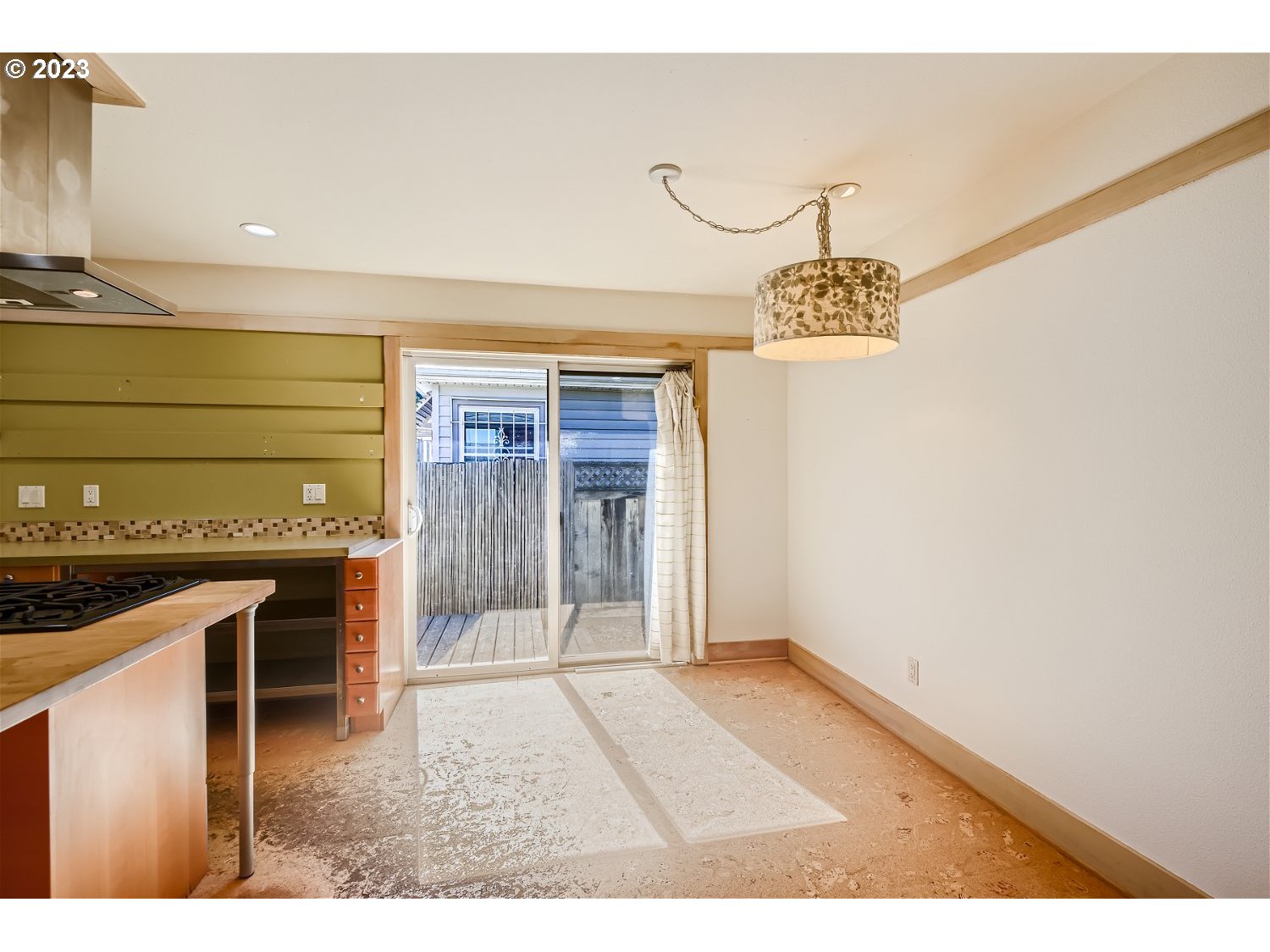 3708 Northeast Rosa Parks Way Portland, OR 97211 - Photo 8 of 36 Dining Area