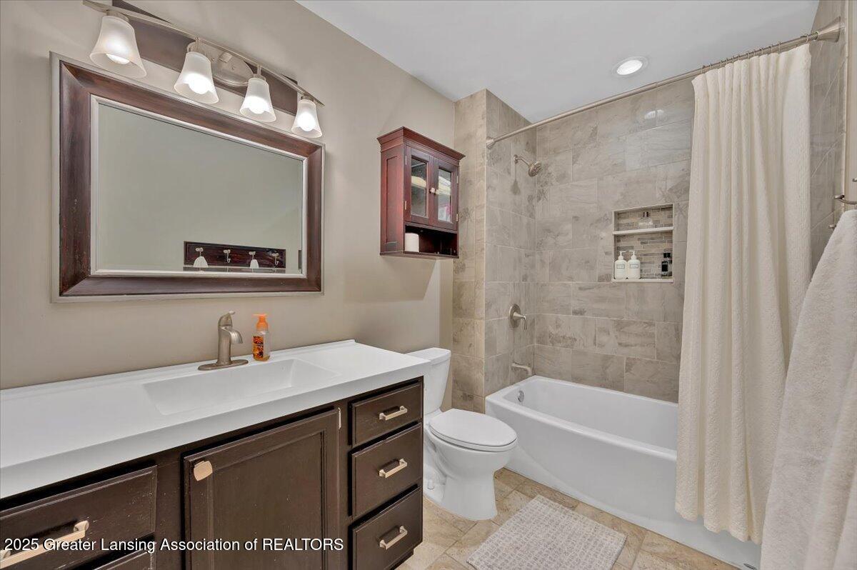 3805 Charles Huff Road Howell, MI 48855 - Photo 42 of 53 42-DSC_4454