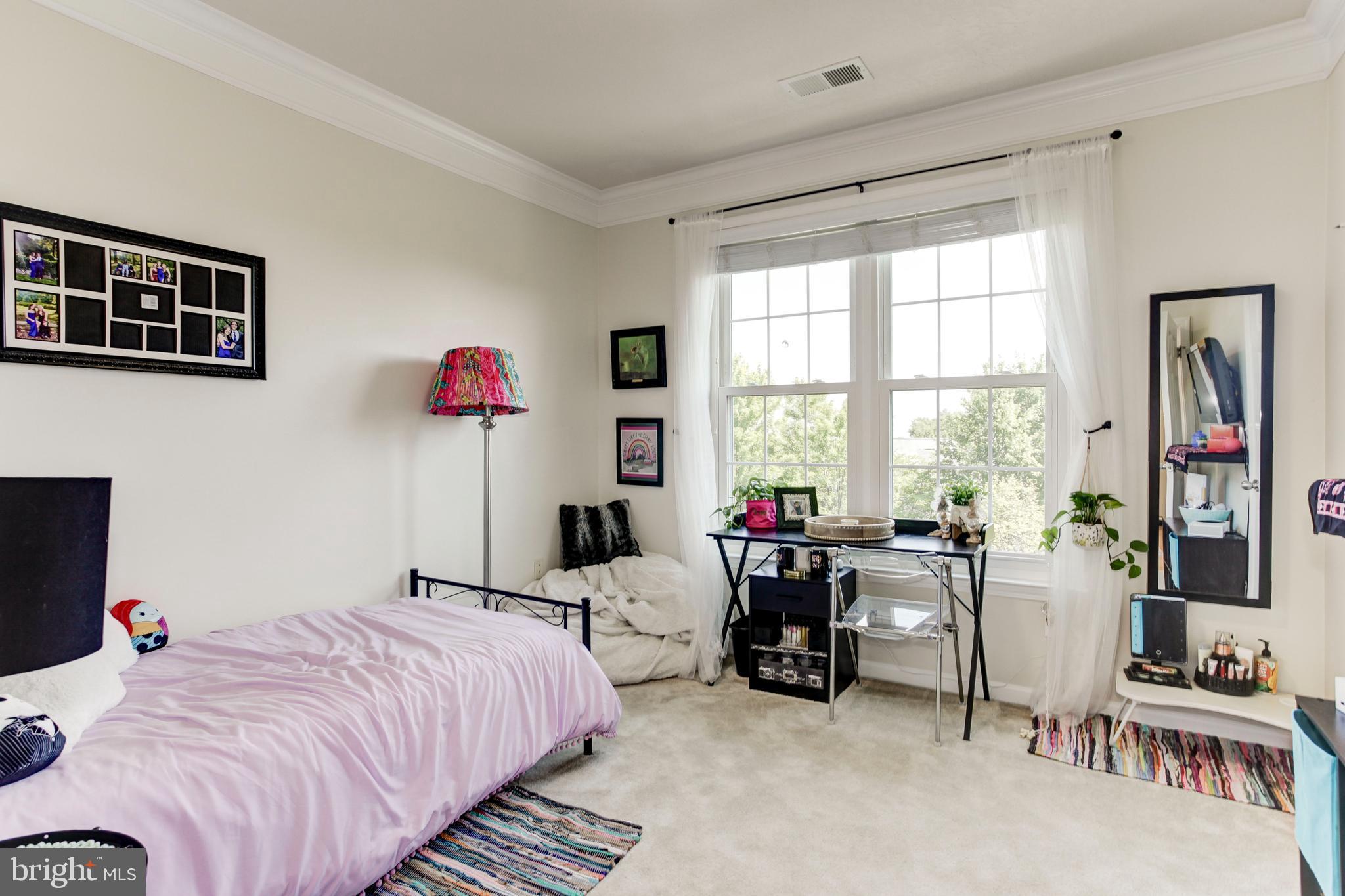 503 Sunset View Terrace Southeast, Unit 403 Leesburg, VA 20175 - Photo 18 of 40