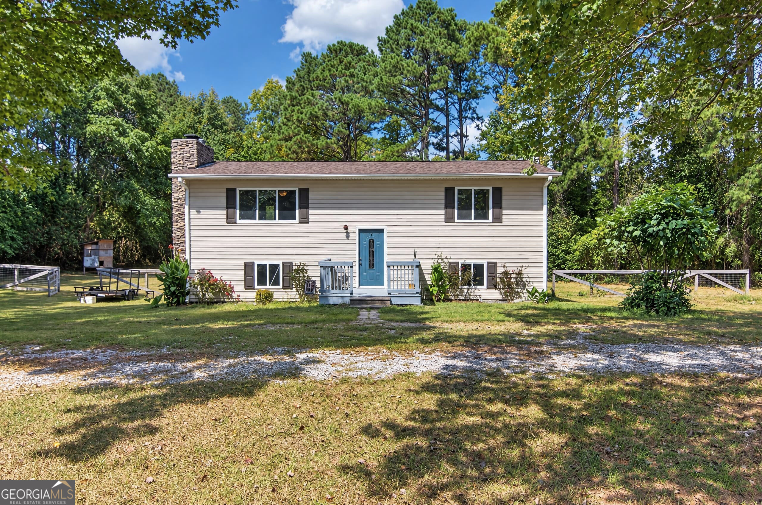 226 Hines Road Moreland, GA 30259 - Photo 1 of 25 Gallery Image 1