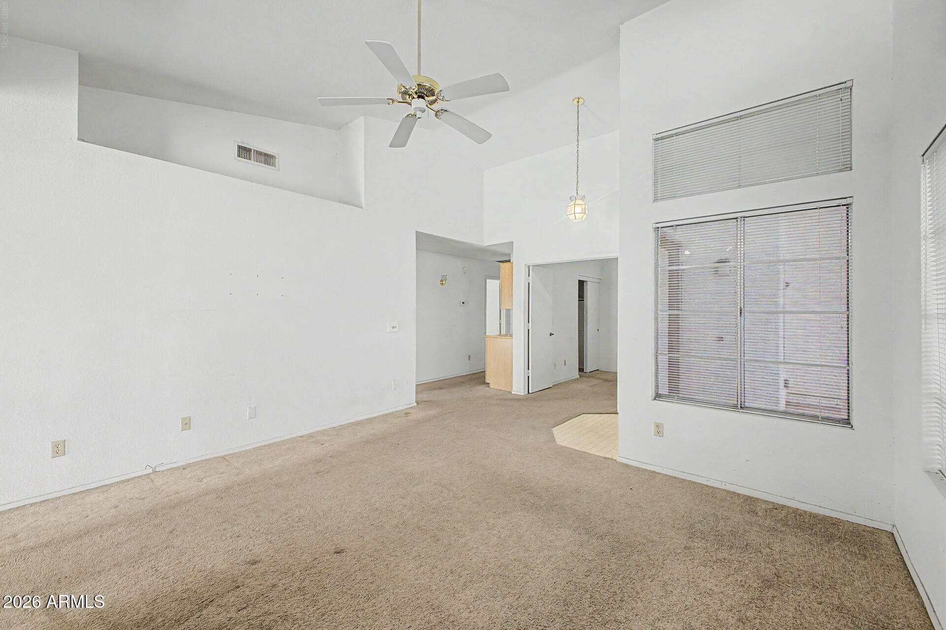 1621 East Darrel Road Phoenix, AZ 85042 - Photo 7 of 30 8 - Darrel