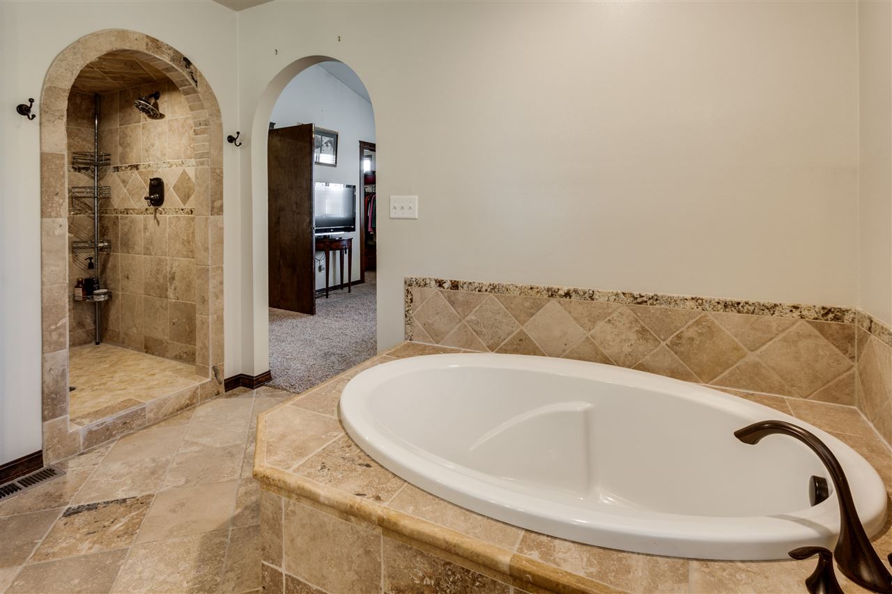 5705 Deer Ridge Way Nine Mile Falls, WA 99026 - Photo 15 of 20 Gallery Image 15