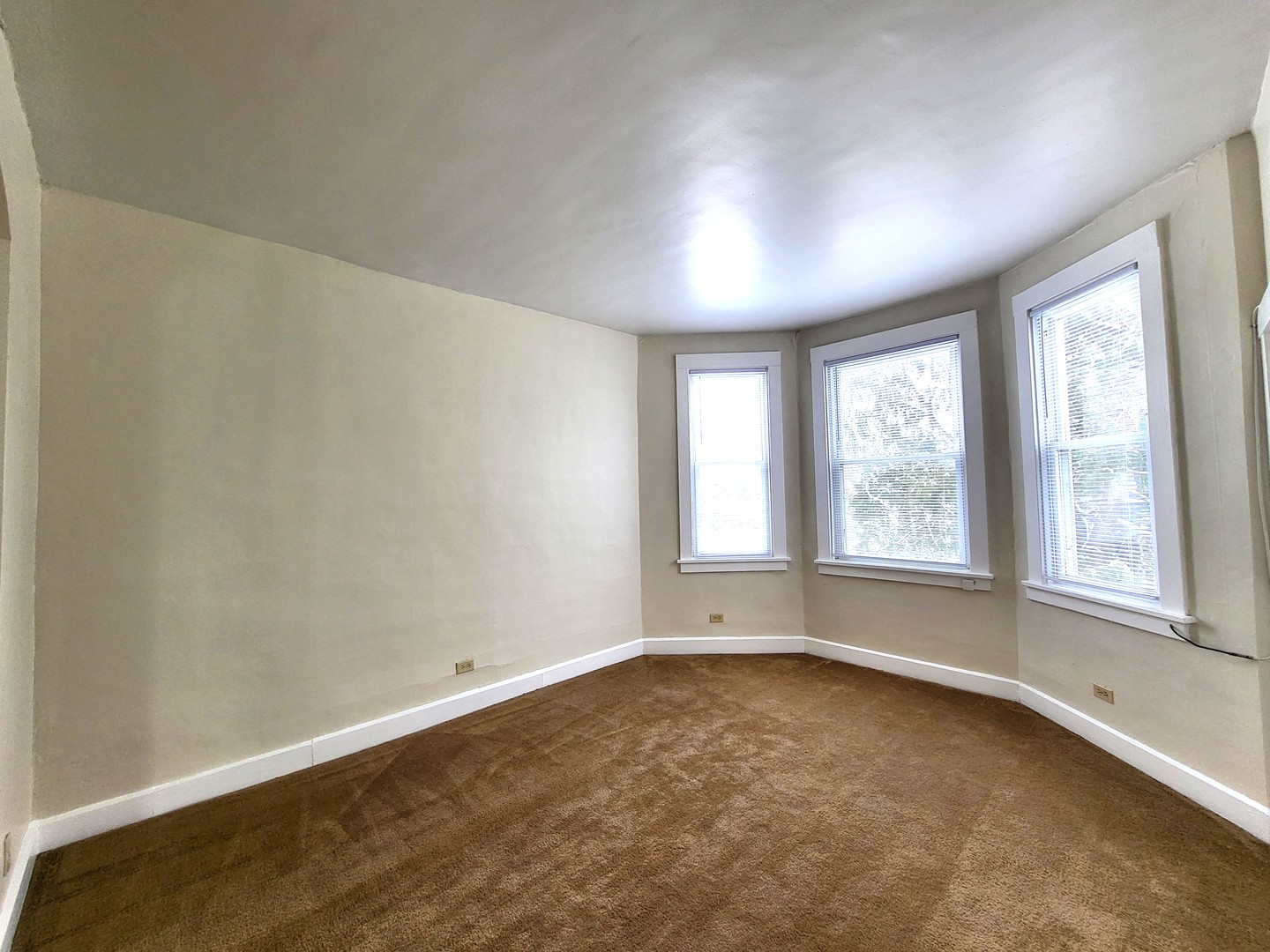 38381 North 6th Avenue Spring Grove, IL 60081 - Photo 4 of 15