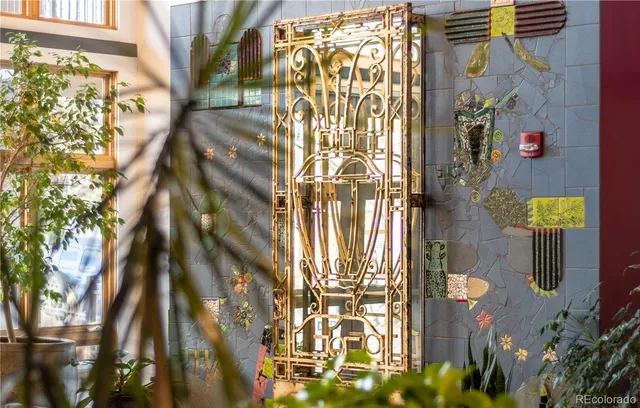 $1,300,000 | 275 South Harrison Street, Unit 602, Denver, CO 80209