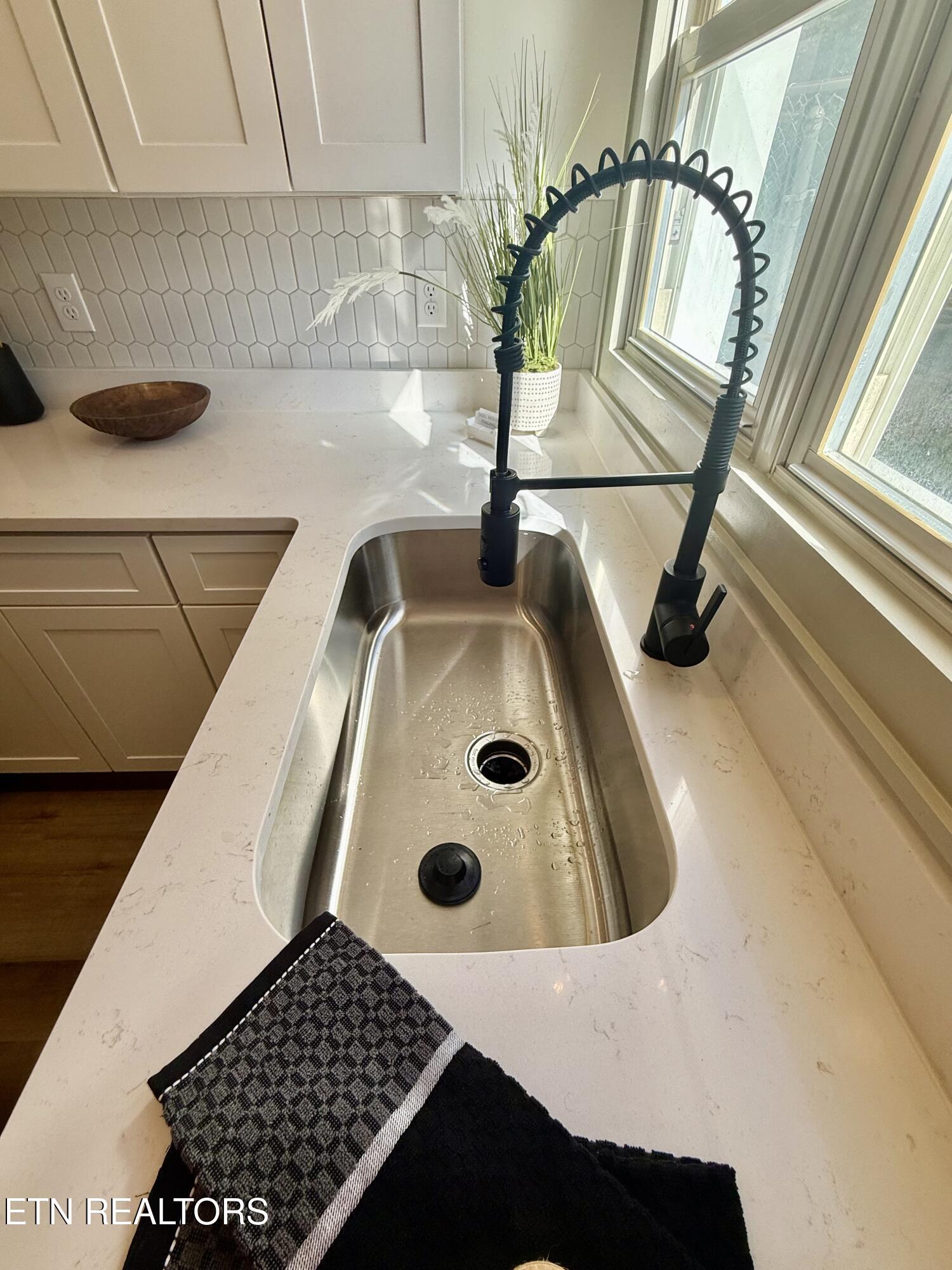 910 Reed Street Knoxville, TN 37921 - Photo 12 of 21 IMG_9791