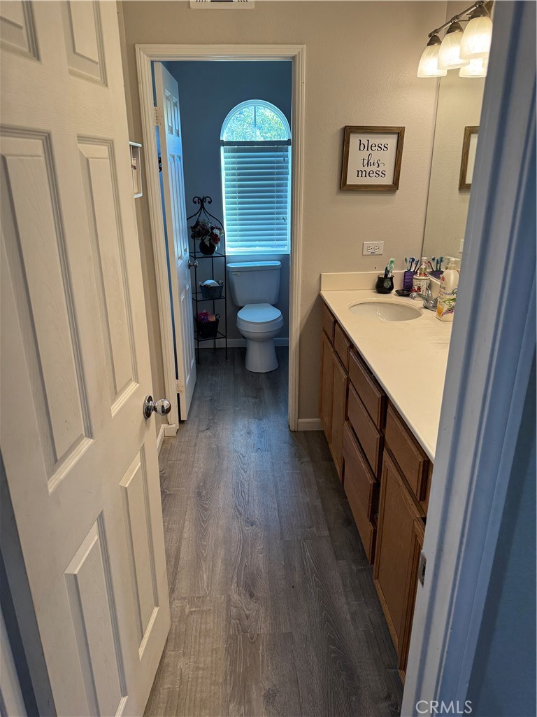 4300 Cloudywing Road Hemet, CA 92545 - Photo 27 of 29 Upstairs Bath