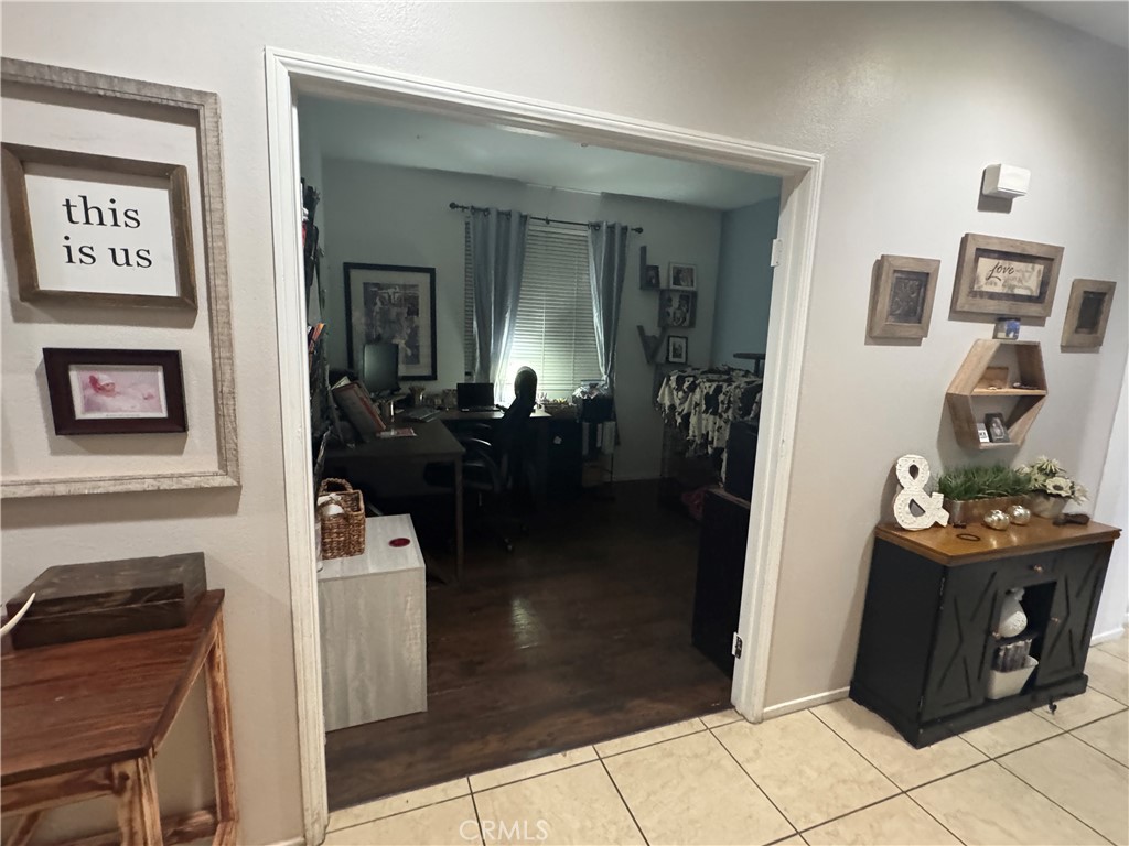 4300 Cloudywing Road Hemet, CA 92545 - Photo 3 of 29 Downstairs Den