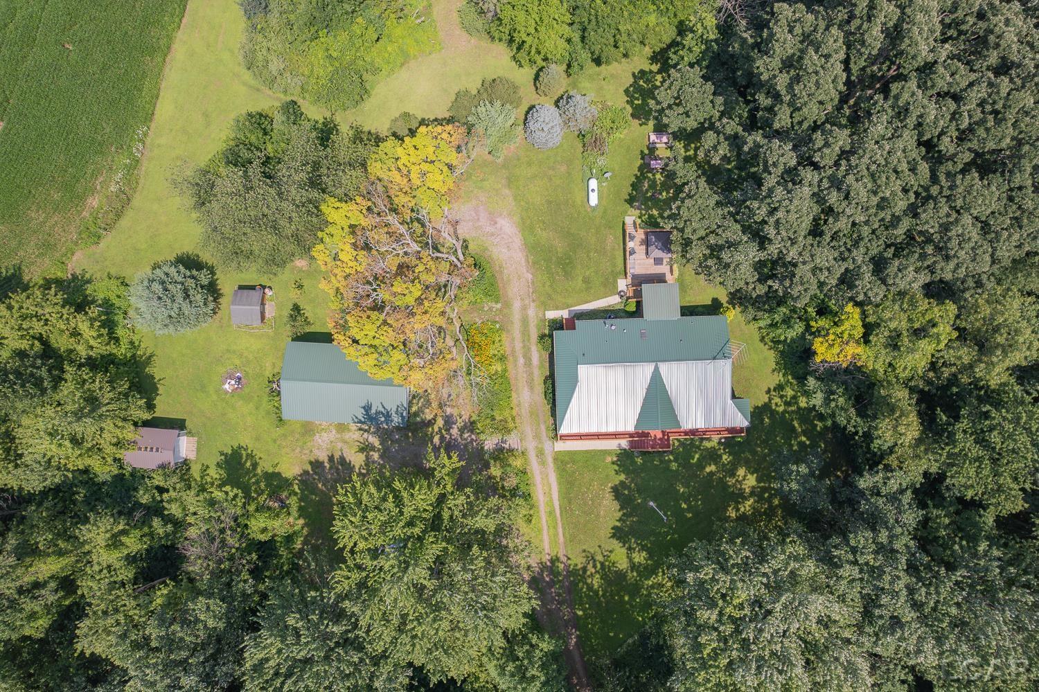 15816 Sanford Road Addison, MI 49220 - Photo 9 of 63 50184078-b7d9eff4-c447-4808-87d9-2a2fa690cf2c.JPG