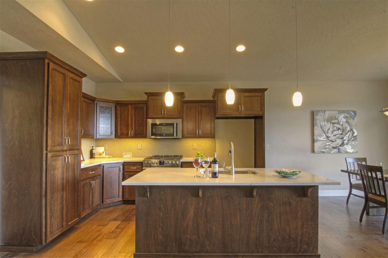 5542 North Radium Lane Spokane, WA 99217 - Photo 5 of 9