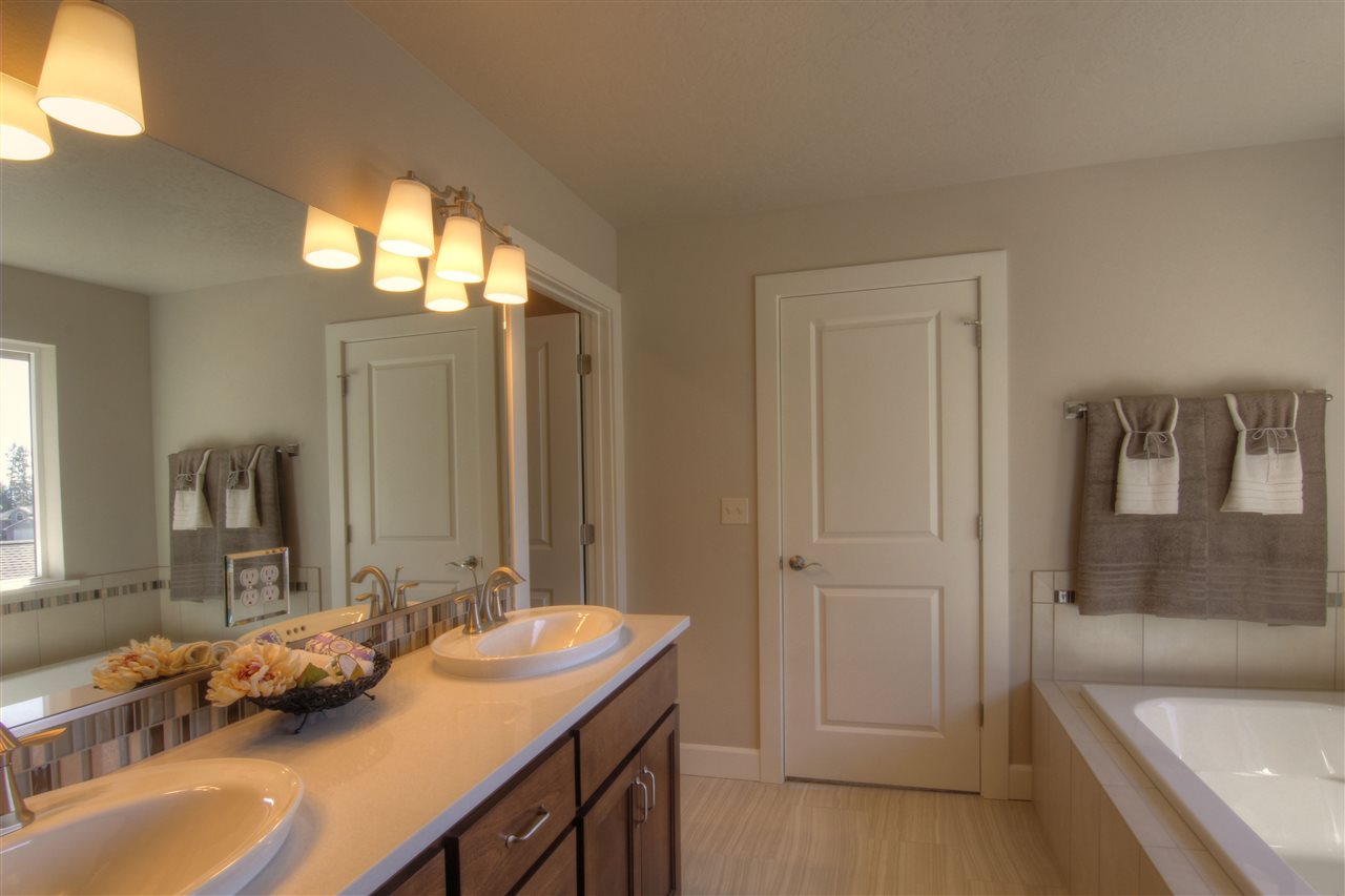 5542 North Radium Lane Spokane, WA 99217 - Photo 8 of 9