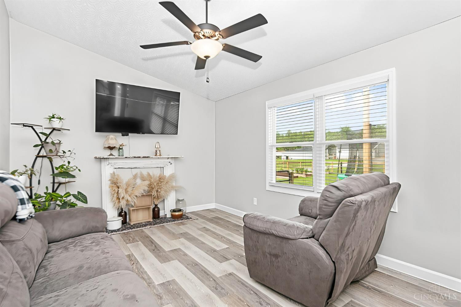 4011 Davidson Road Hillsboro, OH 45133 - Photo 9 of 42 Gallery Image 9