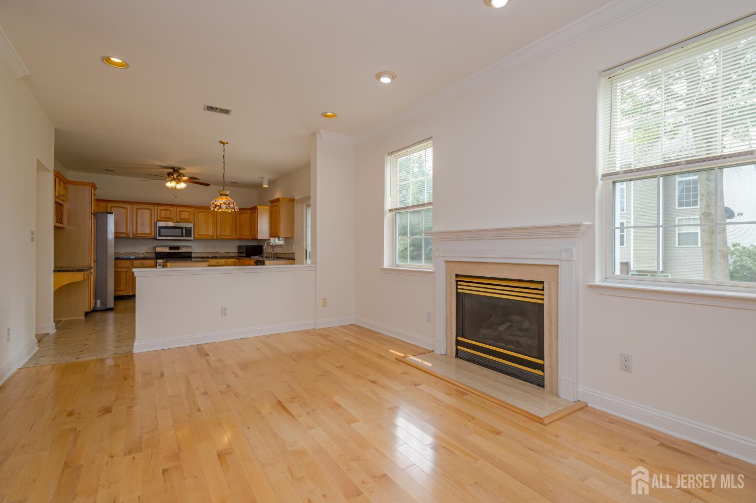 71 Manley Road Pennington, NJ 08534 - Photo 15 of 28
