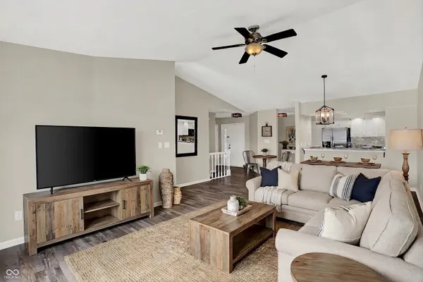 $325,000 | 8148 Shoreridge Terrace, Unit 23, Indianapolis, IN 46236