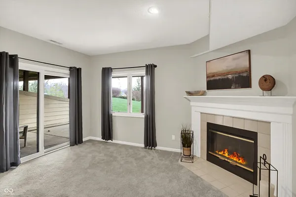 $319,900 | 8148 Shoreridge Terrace, Unit 23, Indianapolis, IN 46236