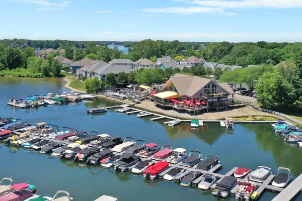 $319,900 | 8148 Shoreridge Terrace, Unit 23, Indianapolis, IN 46236