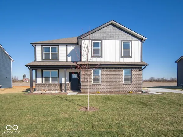 $319,900 | 8148 Shoreridge Terrace, Unit 23, Indianapolis, IN 46236