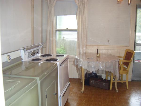 72-74 Beaumont Street Springfield, MA 01108 - Photo 8 of 21 Gallery Image 8