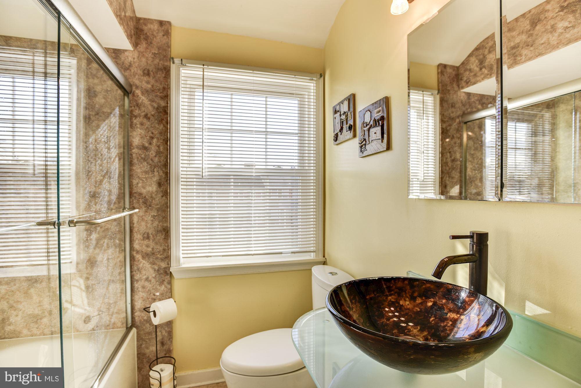 1320 Kitmore Road Baltimore, MD 21239 - Photo 13 of 26 Renovated Full Bath
