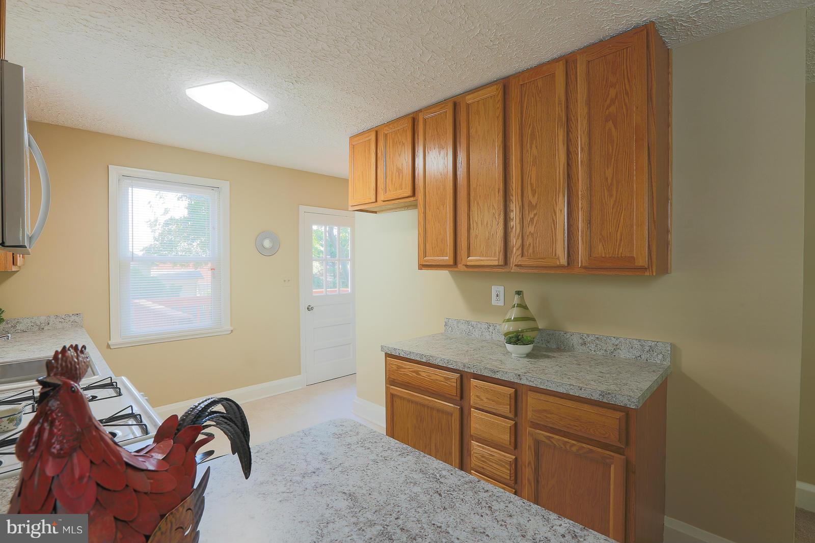 3603 Kenmar Road Baltimore, MD 21244 - Photo 15 of 30 Kitchen