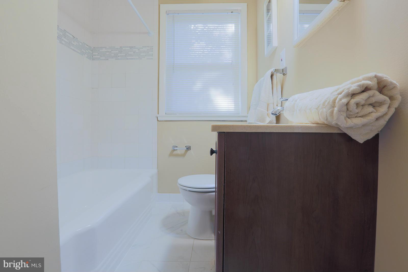 3603 Kenmar Road Baltimore, MD 21244 - Photo 24 of 30 Bath