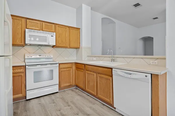 $1,850 | 3009 Hanstrom Court, Hutto, TX 78634