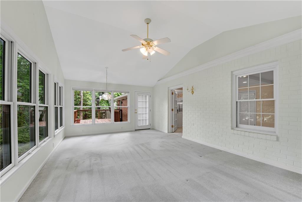 4589 Holliston Road Dunwoody, GA 30360 - Photo 11 of 43