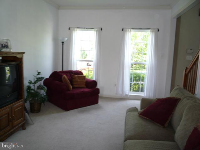 14402 Autumn Crest Road Boyds, MD 20841 - Photo 14 of 25 Family Room
