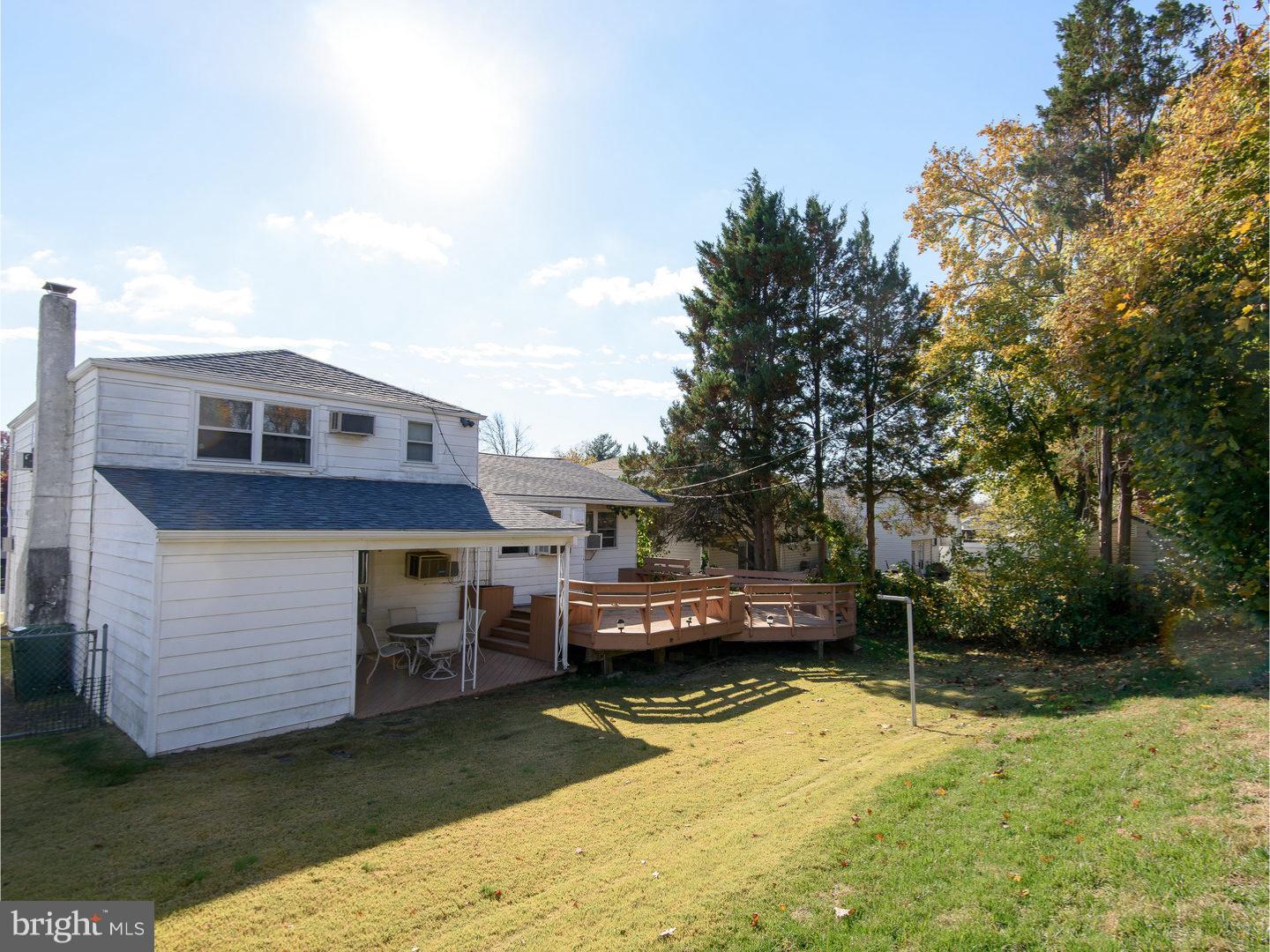 9740 Susan Road Philadelphia, PA 19115 - Photo 23 of 25 Exterior Back