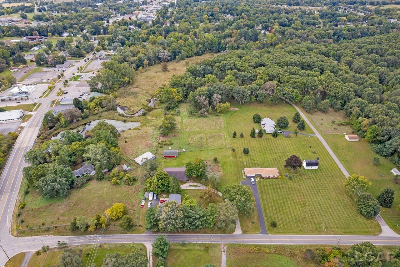 8865 Riverside Road Brooklyn, MI 49230 - Photo 35 of 38 50091668-34.JPG
