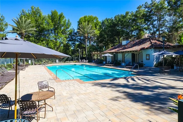 $965,000 | 309 Falcon Creek, Irvine, CA 92618