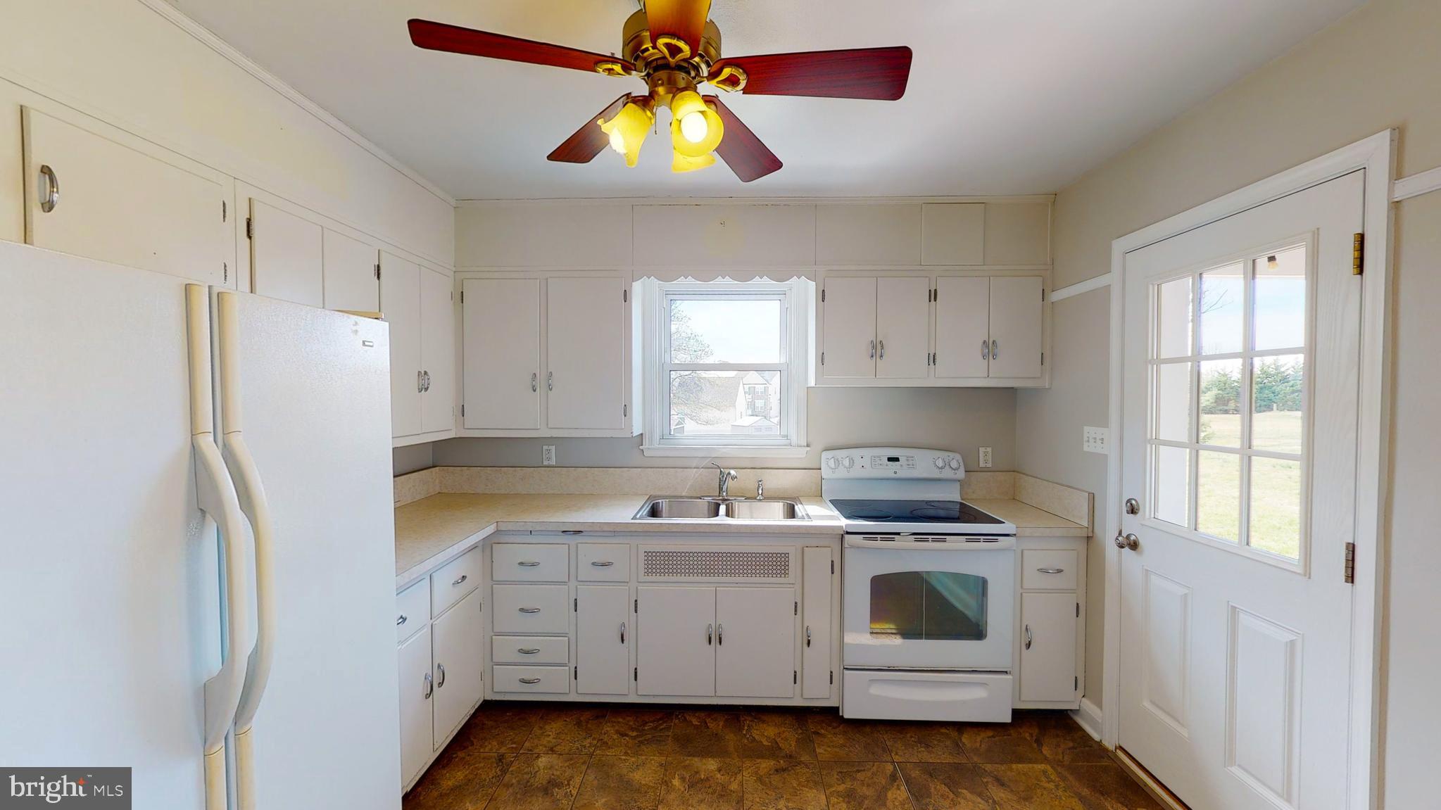 4421 Forge Road Perry Hall, MD 21128 - Photo 11 of 37