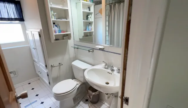 $449,000 | 630 South Dryden Place, Arlington Heights, IL 60005