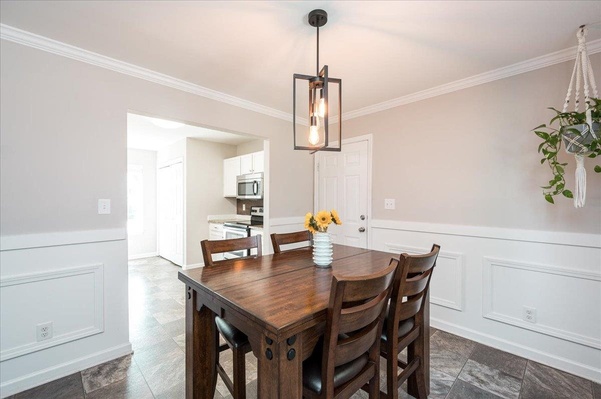 1504 Clover Ridge Court Raleigh, NC 27610 - Photo 15 of 20 Dining Room