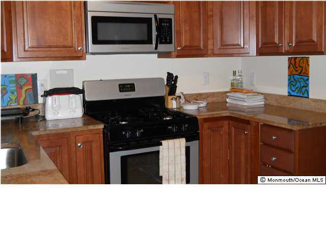 7 Walnut Terrace Keyport, NJ 07735 - Photo 3 of 8 Additional Photo