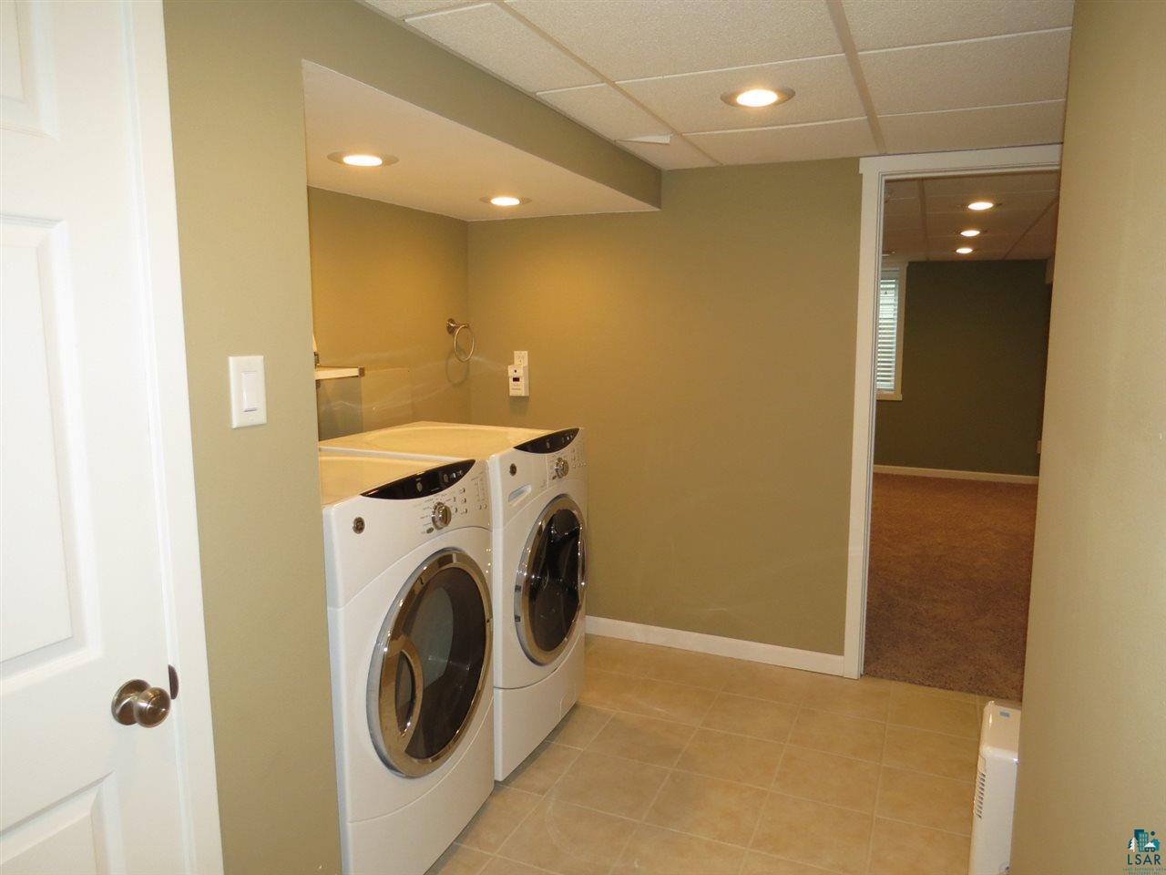 5215 Oneida Street Duluth, MN 55804 - Photo 10 of 18 Gallery Image 10