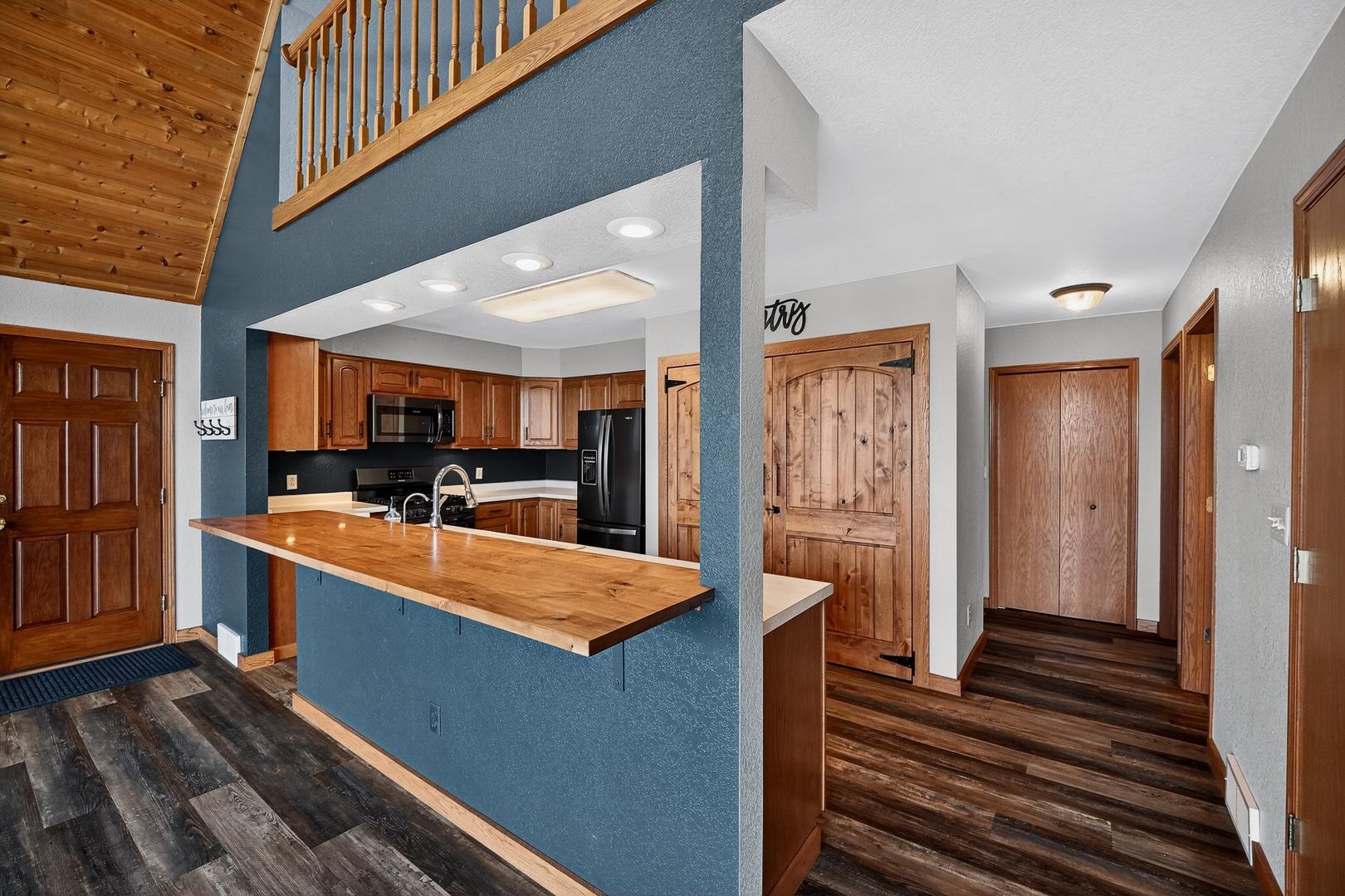 4800 Cub Hollow Road Gratiot, WI 53541 - Photo 14 of 85