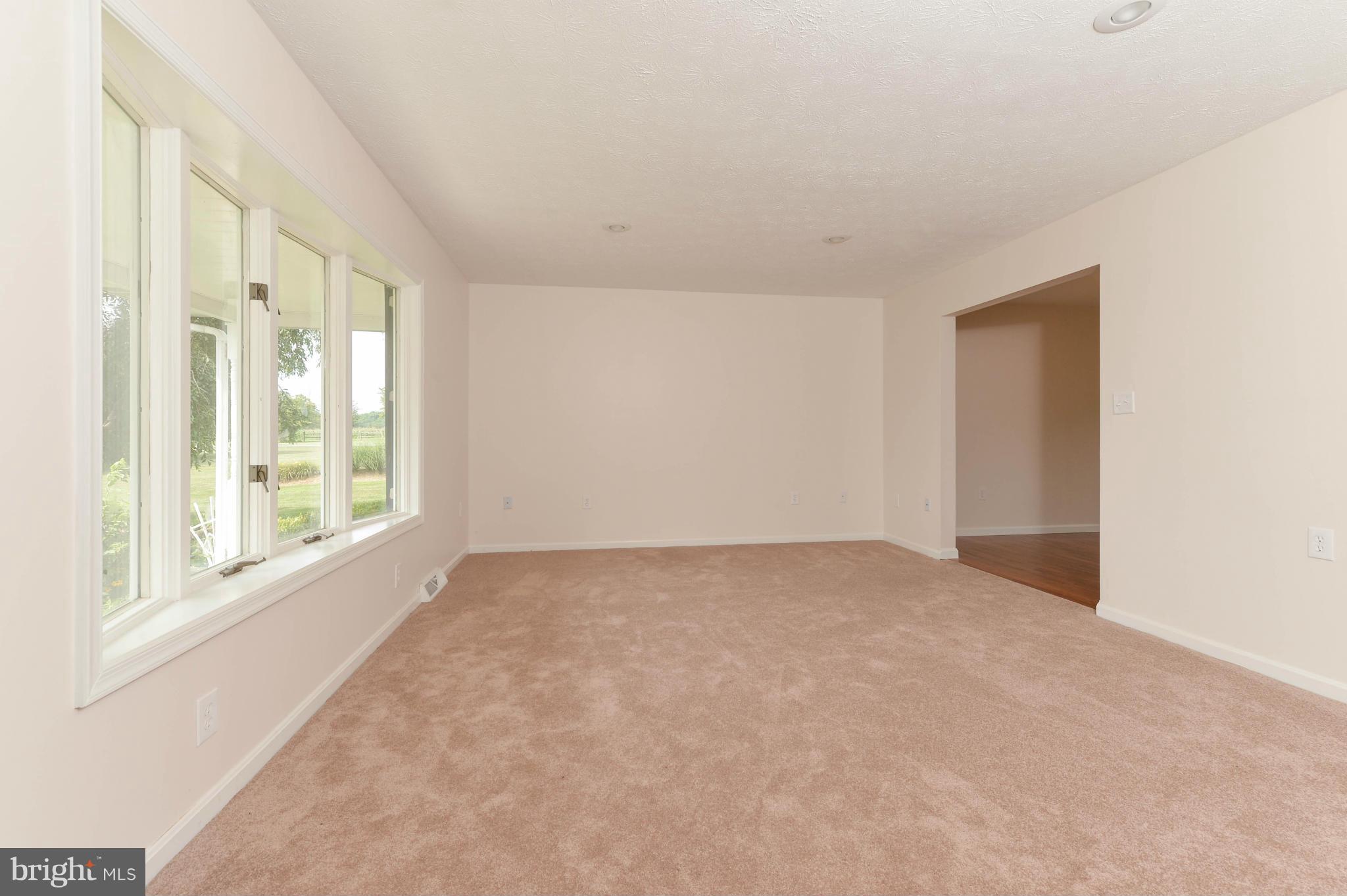 431 Wilson Road Rising Sun, MD 21911 - Photo 2 of 27 Living Room